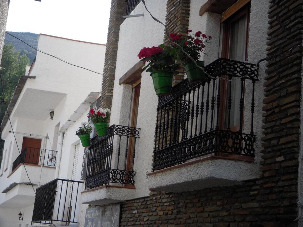شقة Casa Rosa Trevélez المظهر الخارجي الصورة